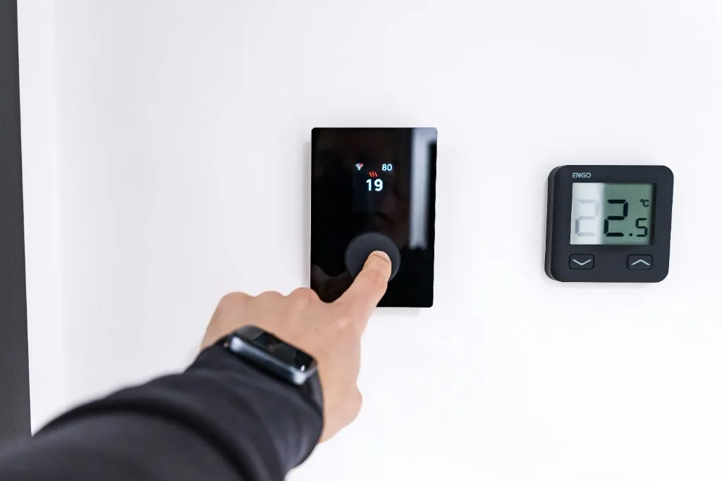 One intelligent layer for every room